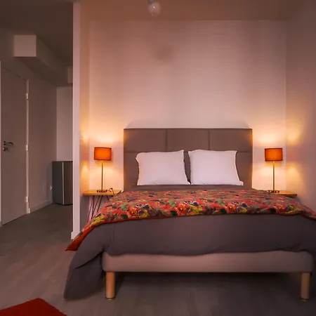 La Parerie Apartment *